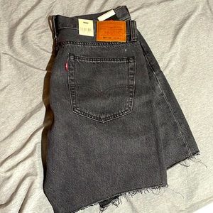 🌟Levi’s 501 ‘93 short🌟